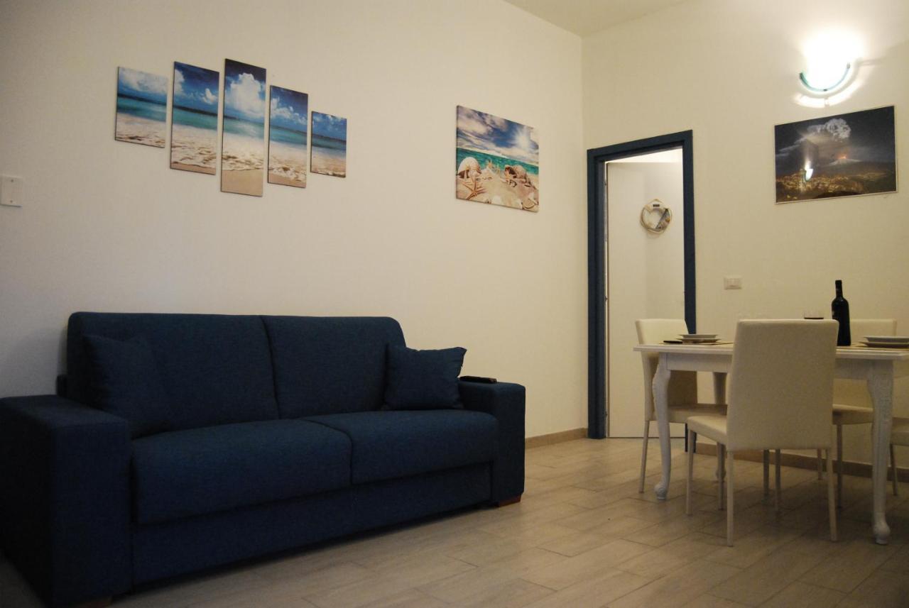 Case Vacanza Da Marco&Mary Giardini Naxos Exteriér fotografie